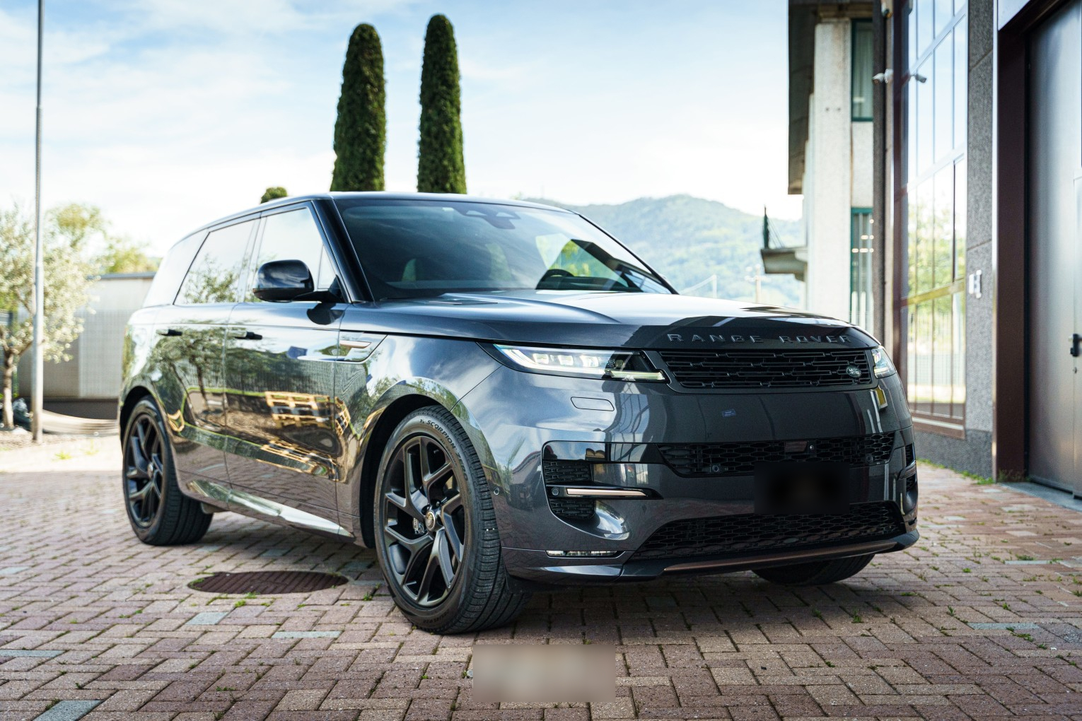 Range Rover 300d Land Rover Range Rover Sport 300D for Rent in Greece | Premium Rental
