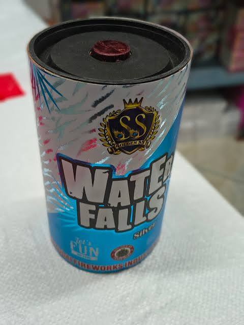 SMALL TIN