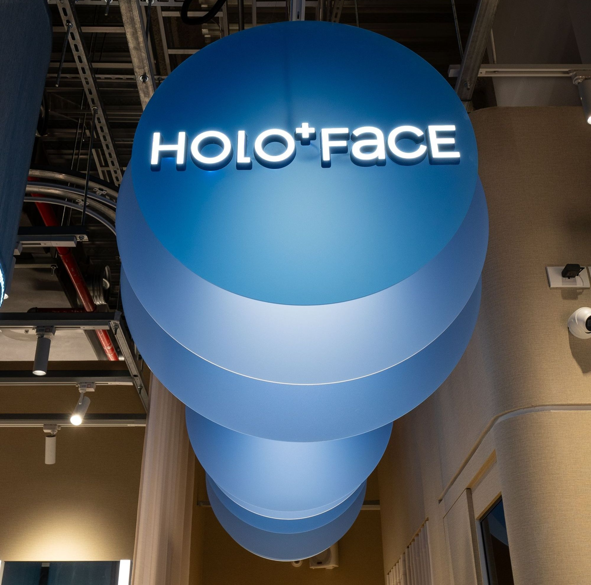 holo_07.png