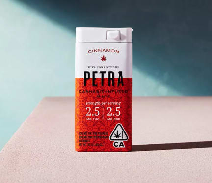 Petra Cinnamon CBD 1:1 by Kiva