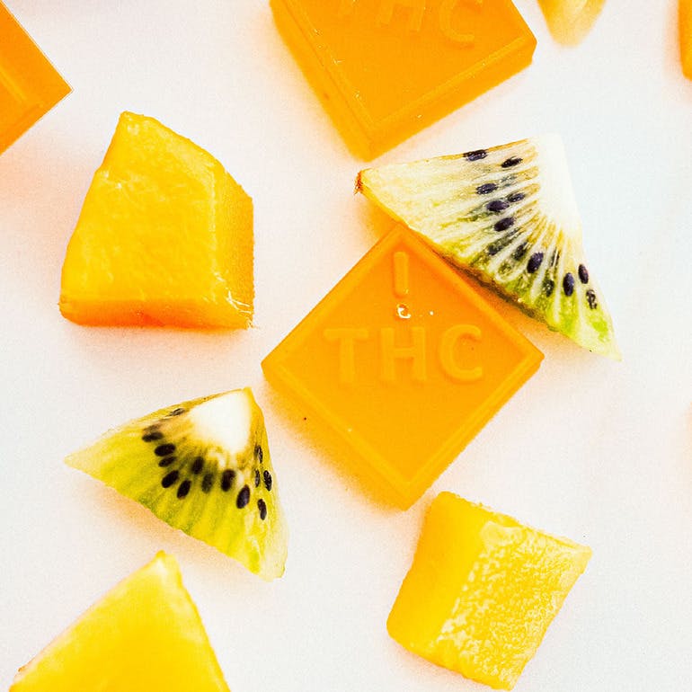 Mango Kiwi Gummies by Jade & Jane