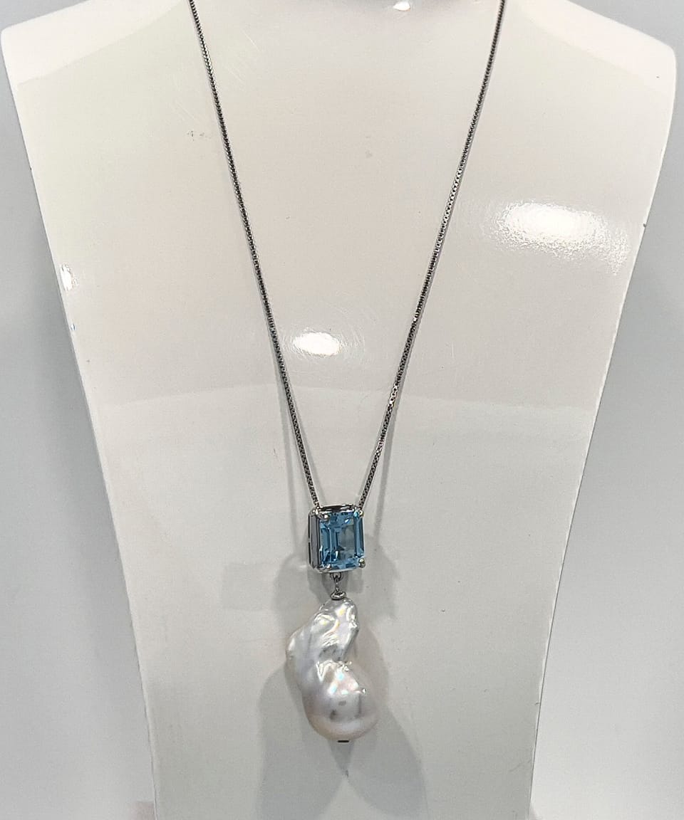 Signature baroque pearl and topaz pendant necklace on silver chain