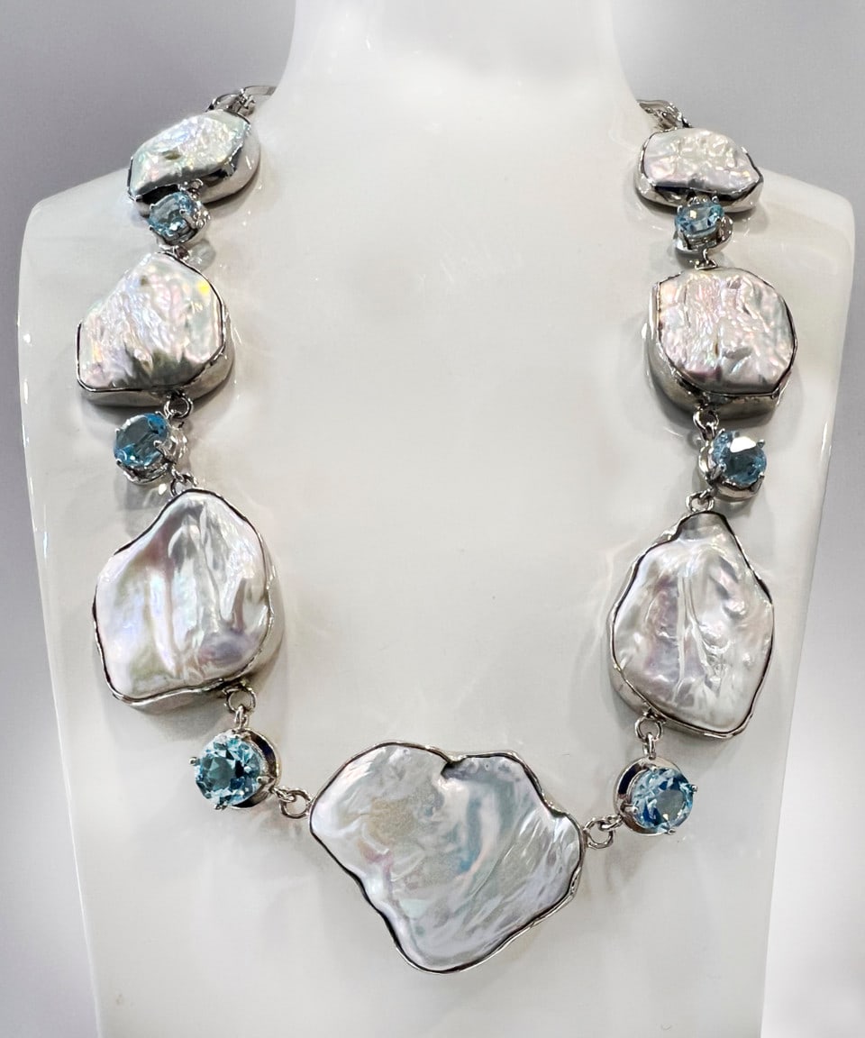 Signature statement chain necklace with topaz