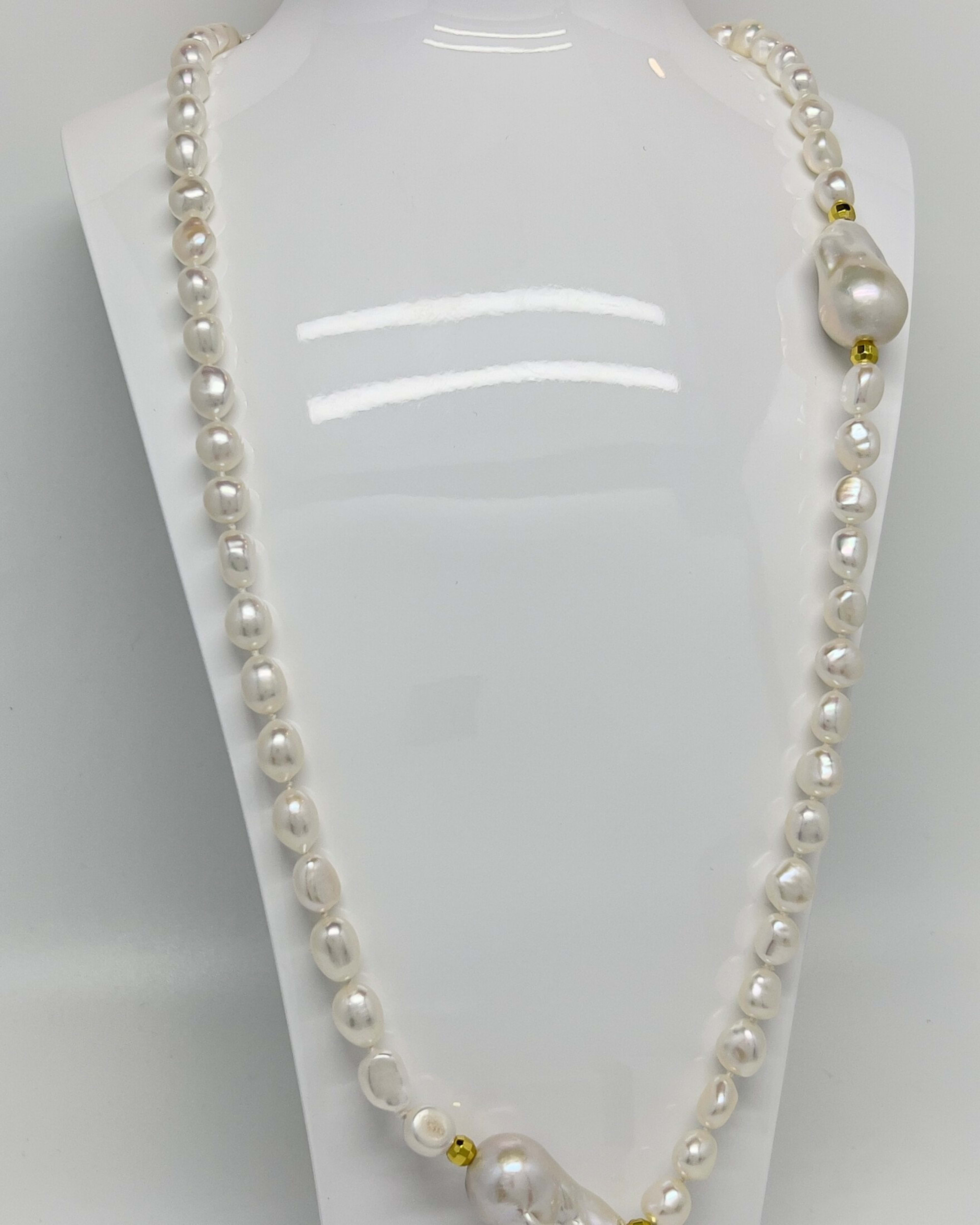 Classic baroque pearl pendant necklace with gold beads on a 45cm chain