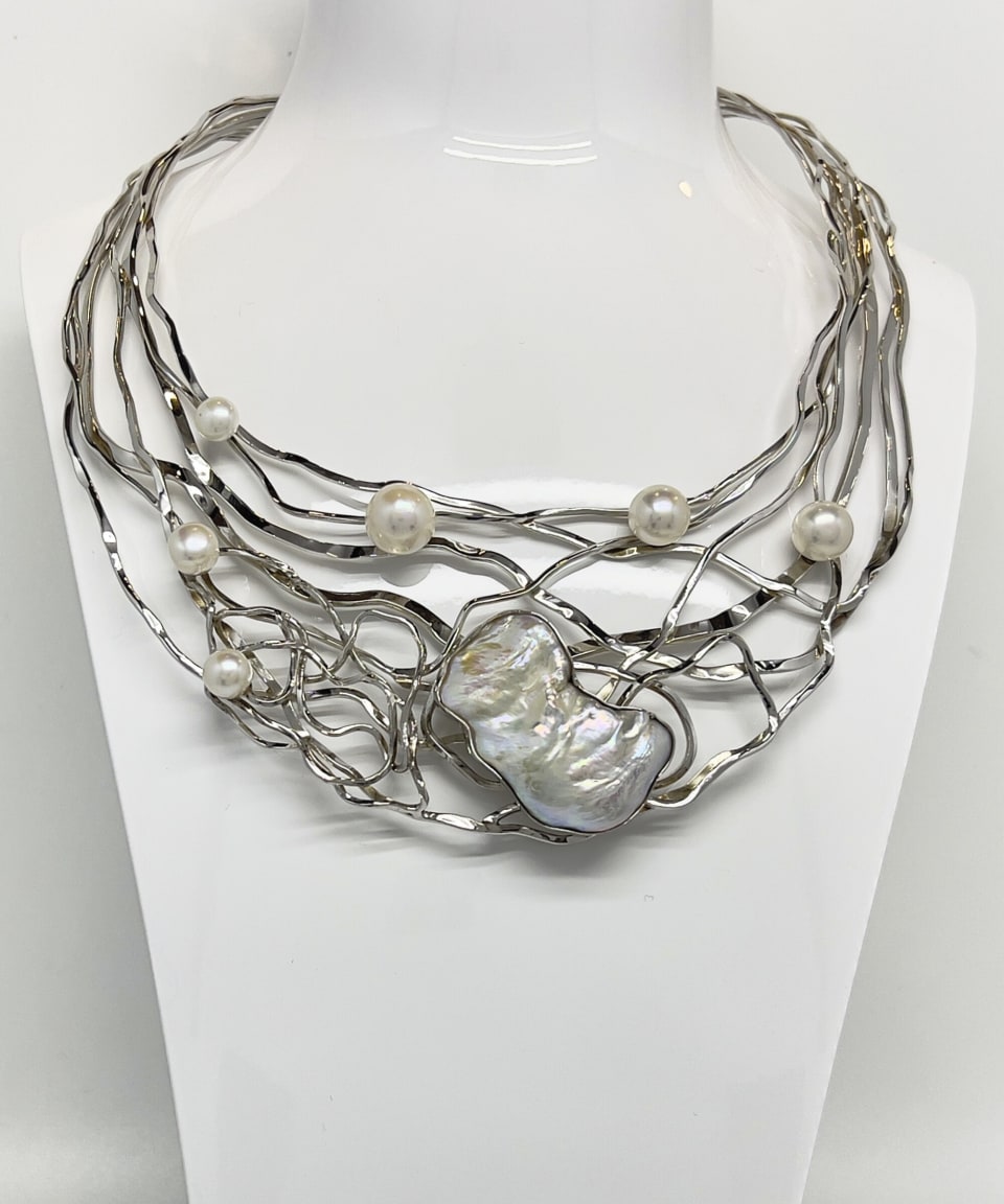 Signature keshi and round pearl statement collar necklace with silver lattice design