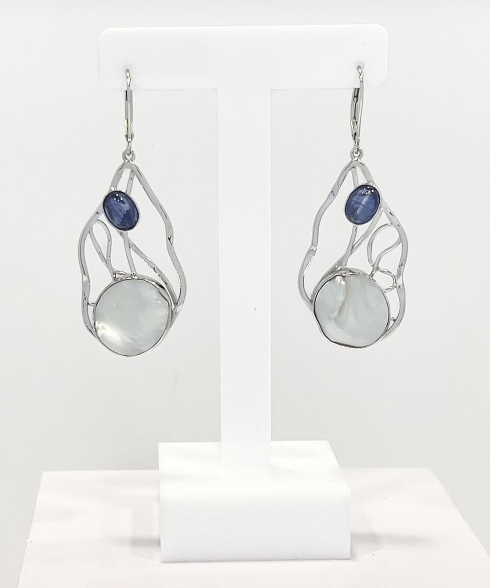 Signature keshi pearl and kyanite drop earrings in silver lattice
