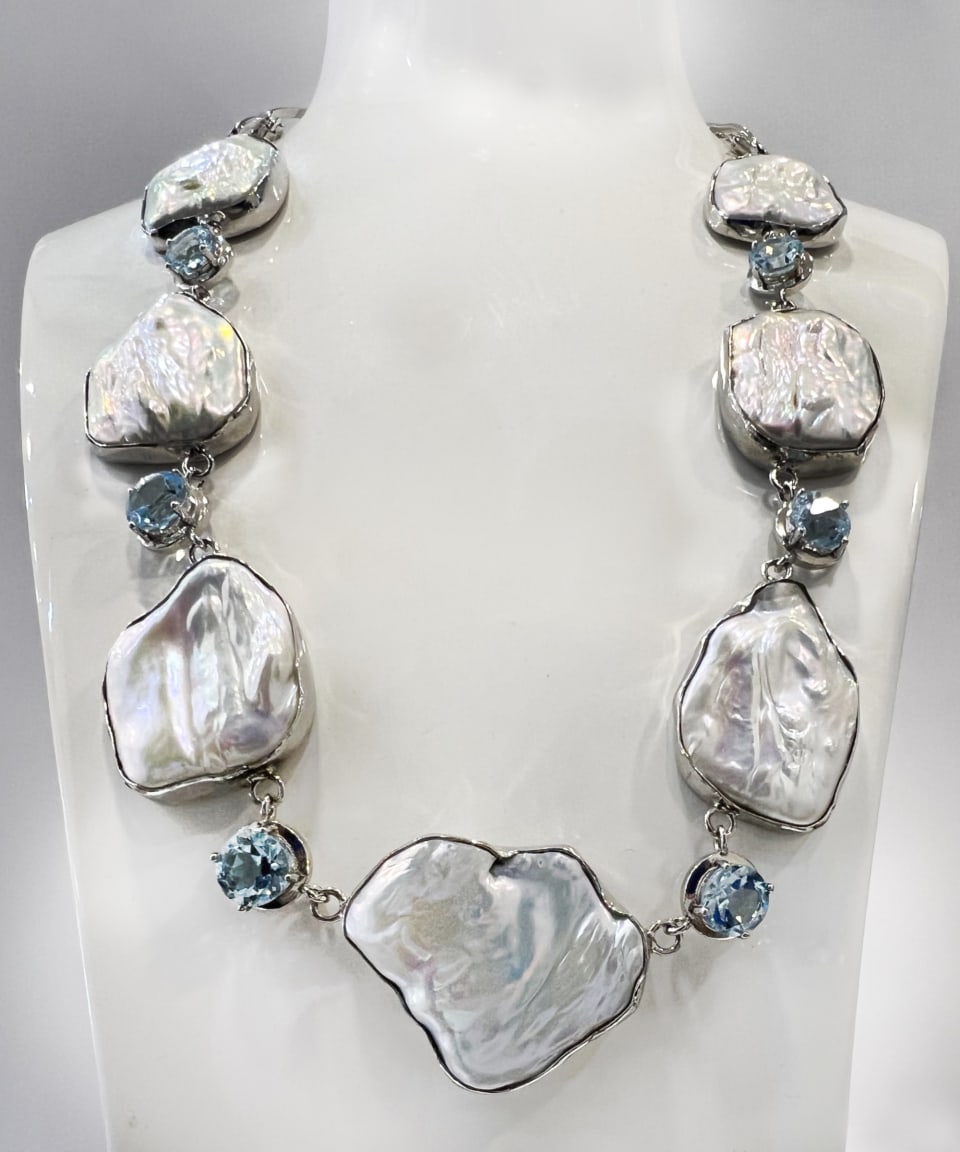 Signature statement chain necklace with topaz