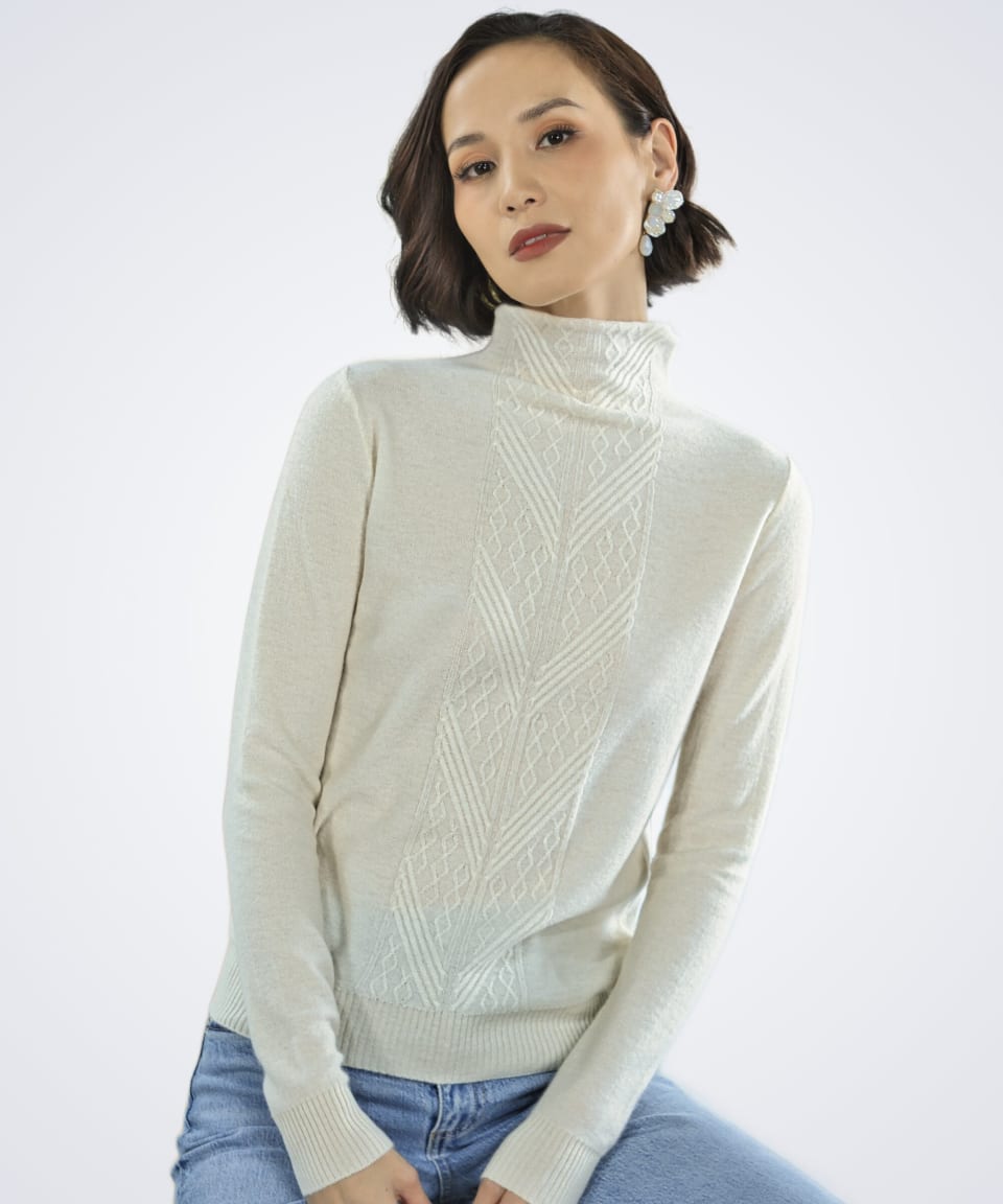Front view of women's white cashmere high-neck sweater jumper – Unur