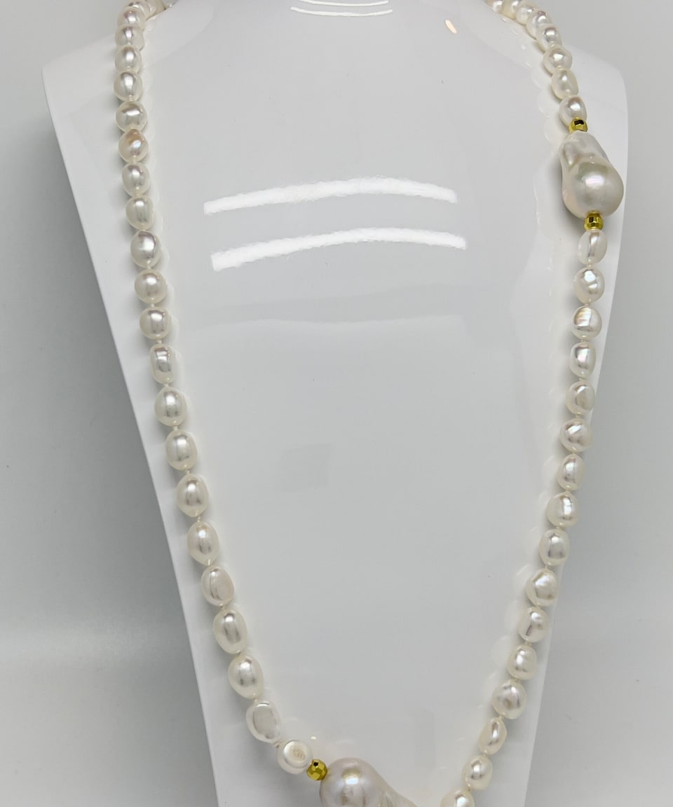 Classic baroque pearl pendant necklace with gold beads on a 45cm chain