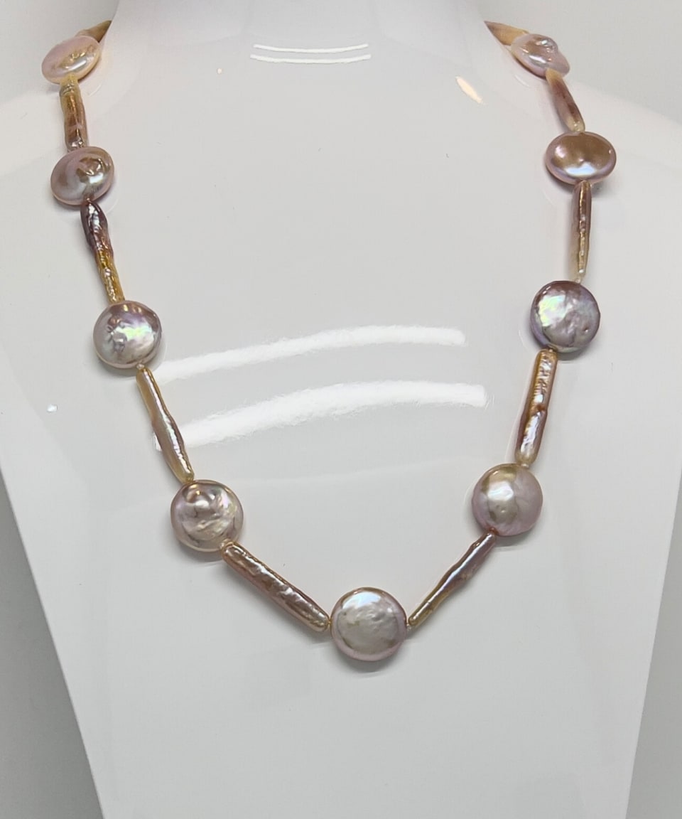 Classic button satellite chain necklace with purple-pink elongate pearls