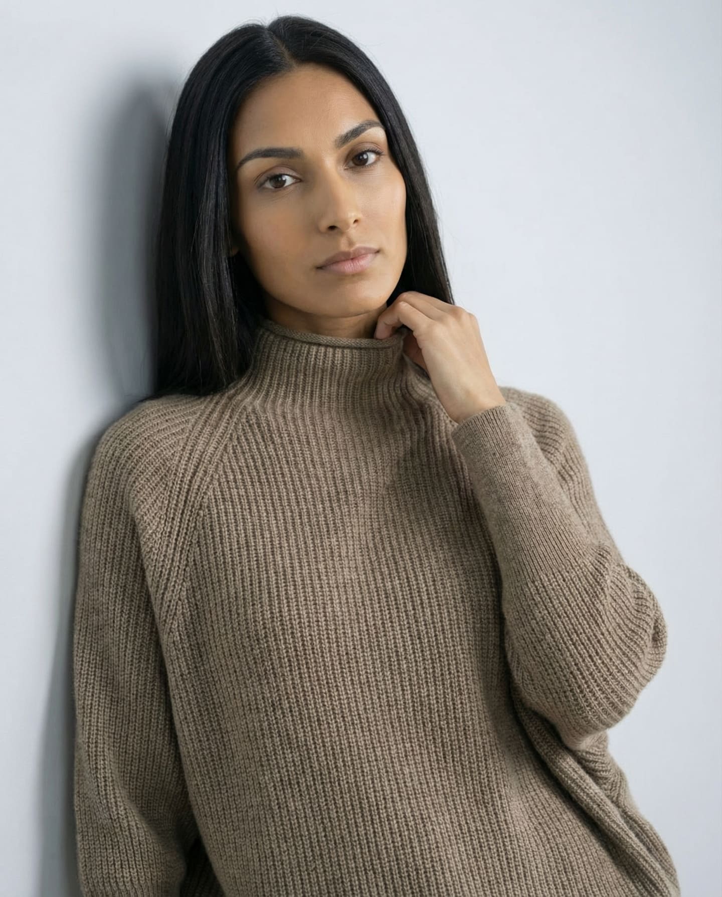 Women's oversized high neck ribbed cashmere jumper in natural brown, front view