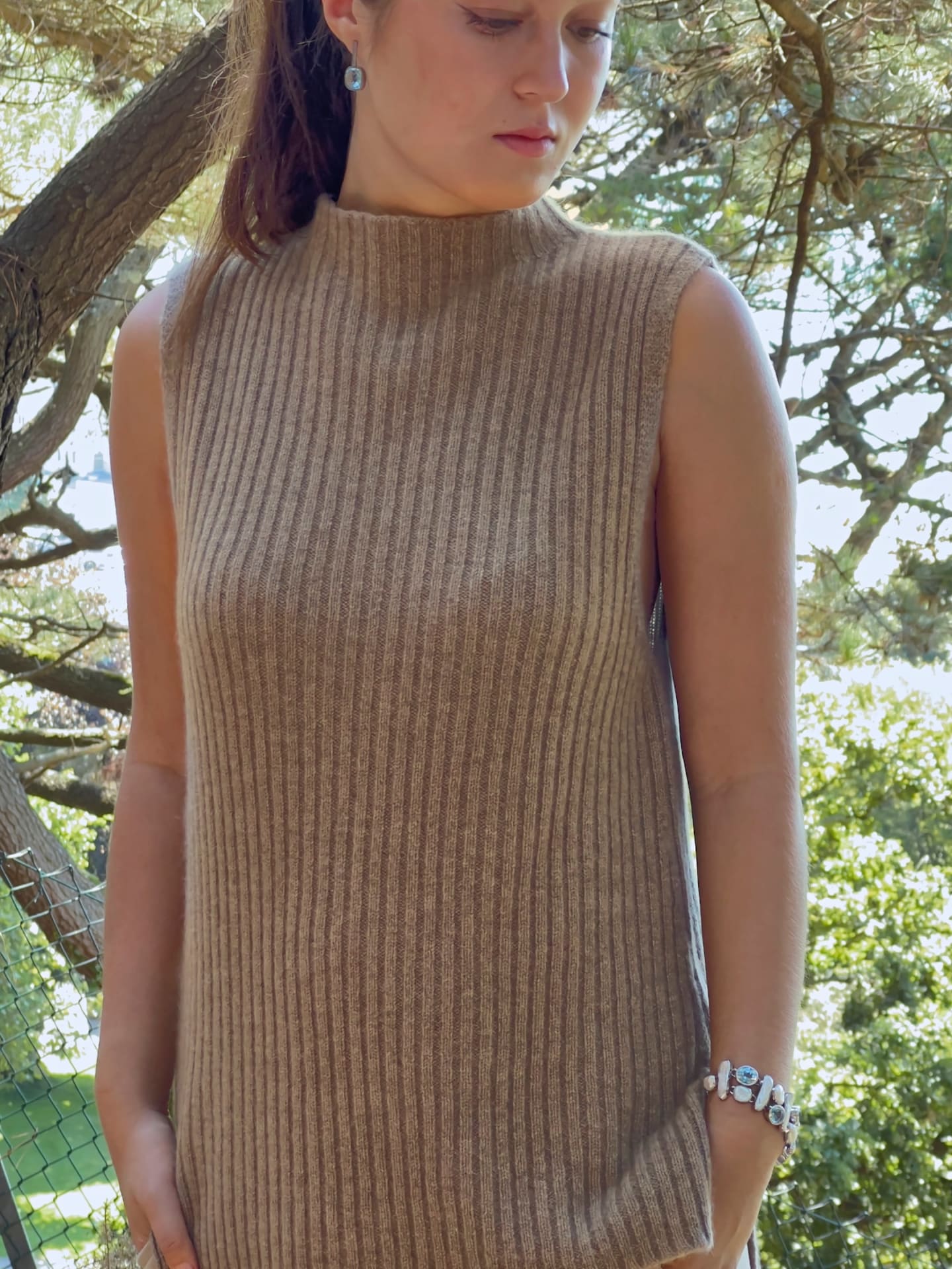 Front view of soft cashmere ribbed in natural brown