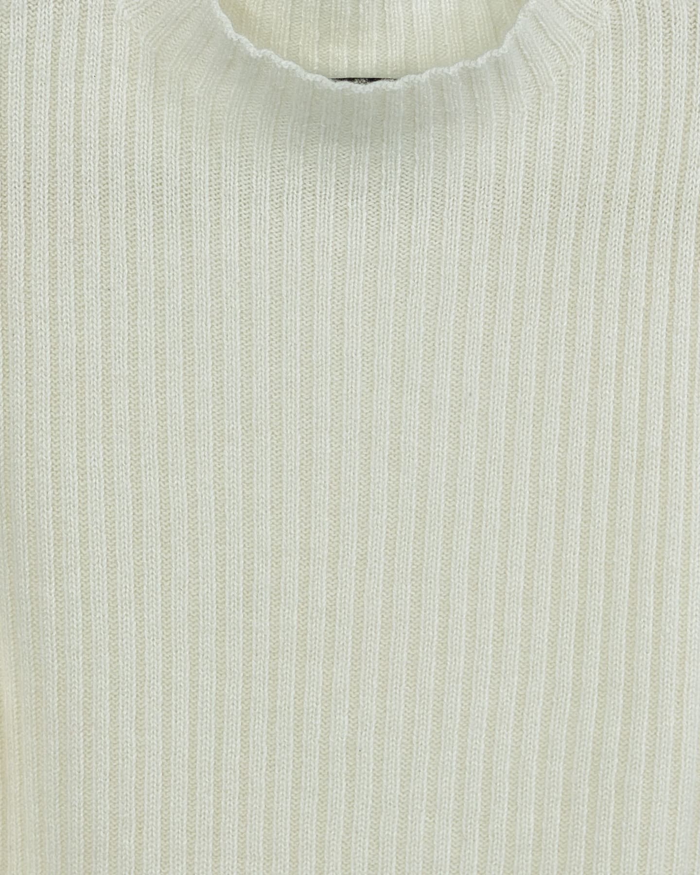 Close-up of soft cashmere ribbed in white