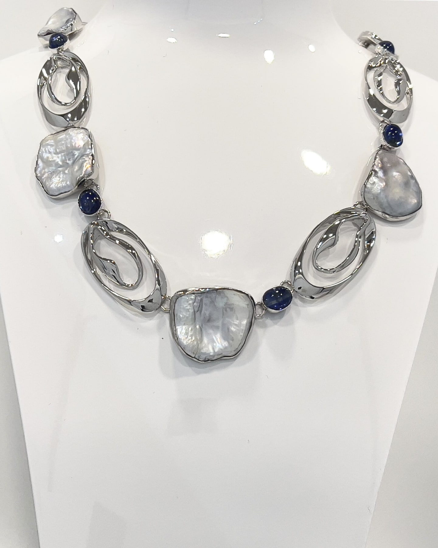 Signature keshi pearl and kyanite statement chain necklace with silver ovals
