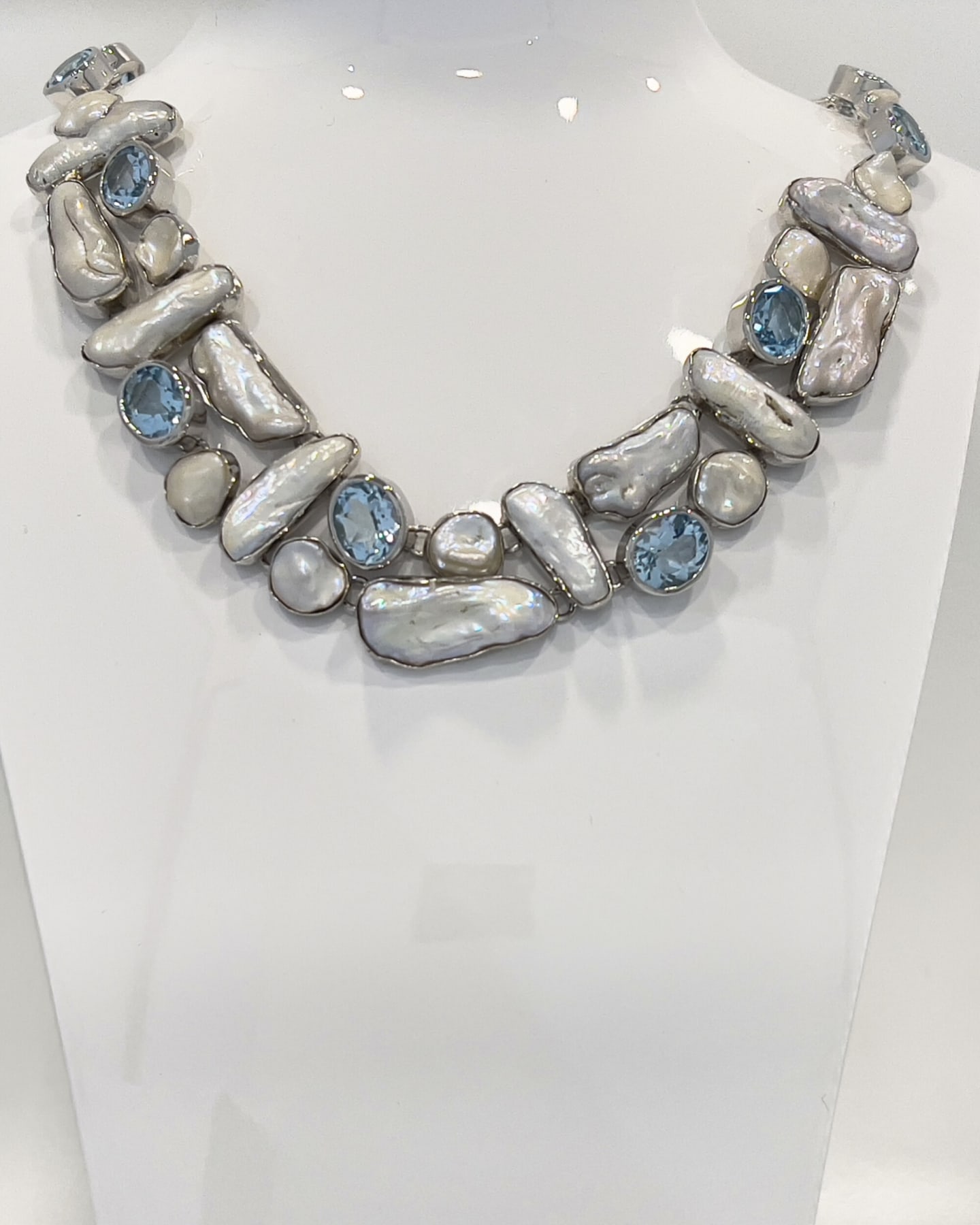 Signature keshi pearl and topaz statement chain necklace in tiled pattern