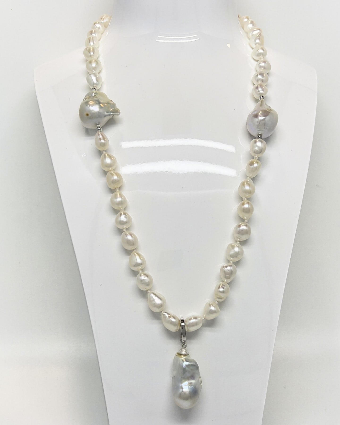 Signature large baroque pearl pendant necklace with rhodium-plated 925 sterling silver chain