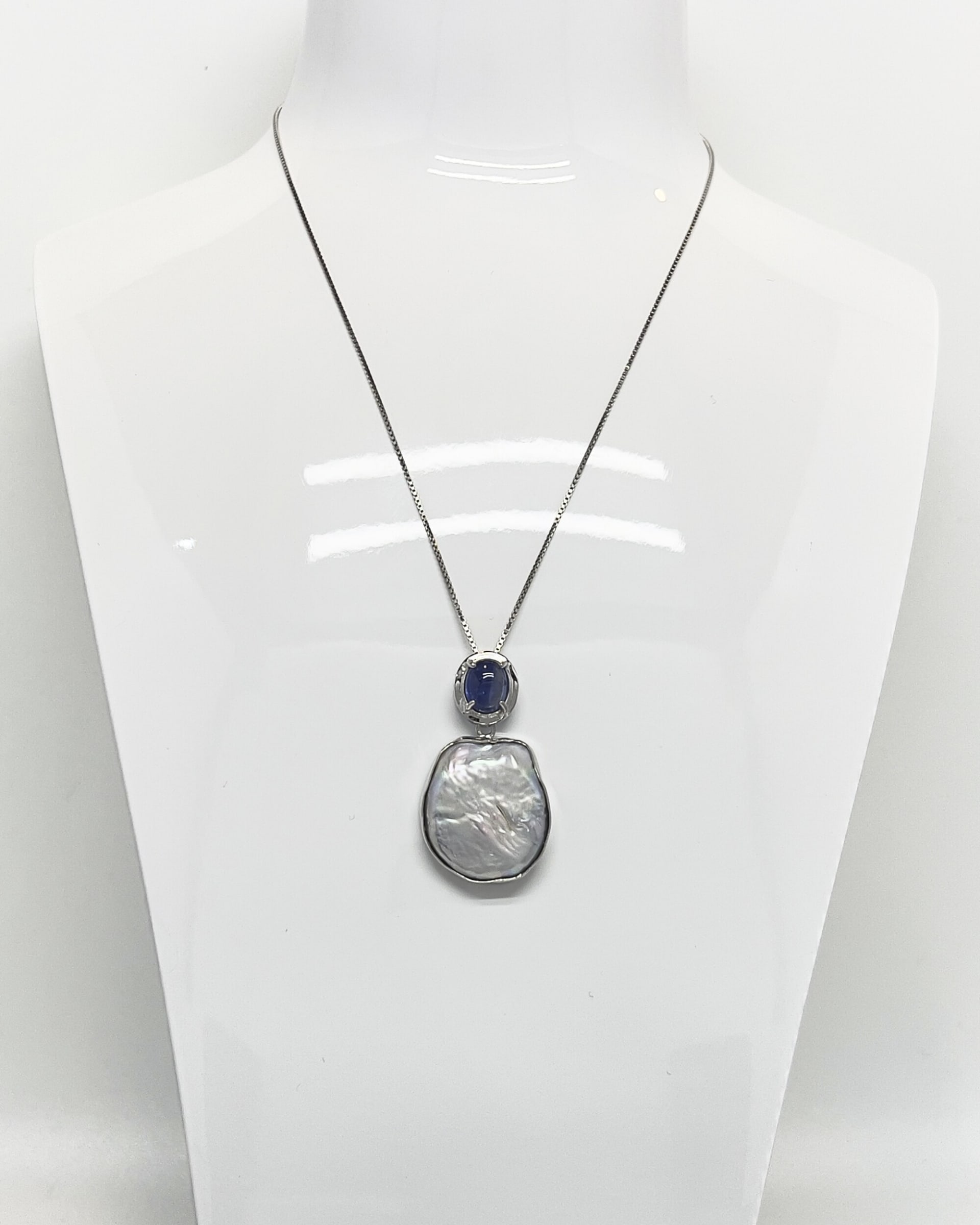 Signature sterling silver chain necklace with a kyanite and keshi pearl drop