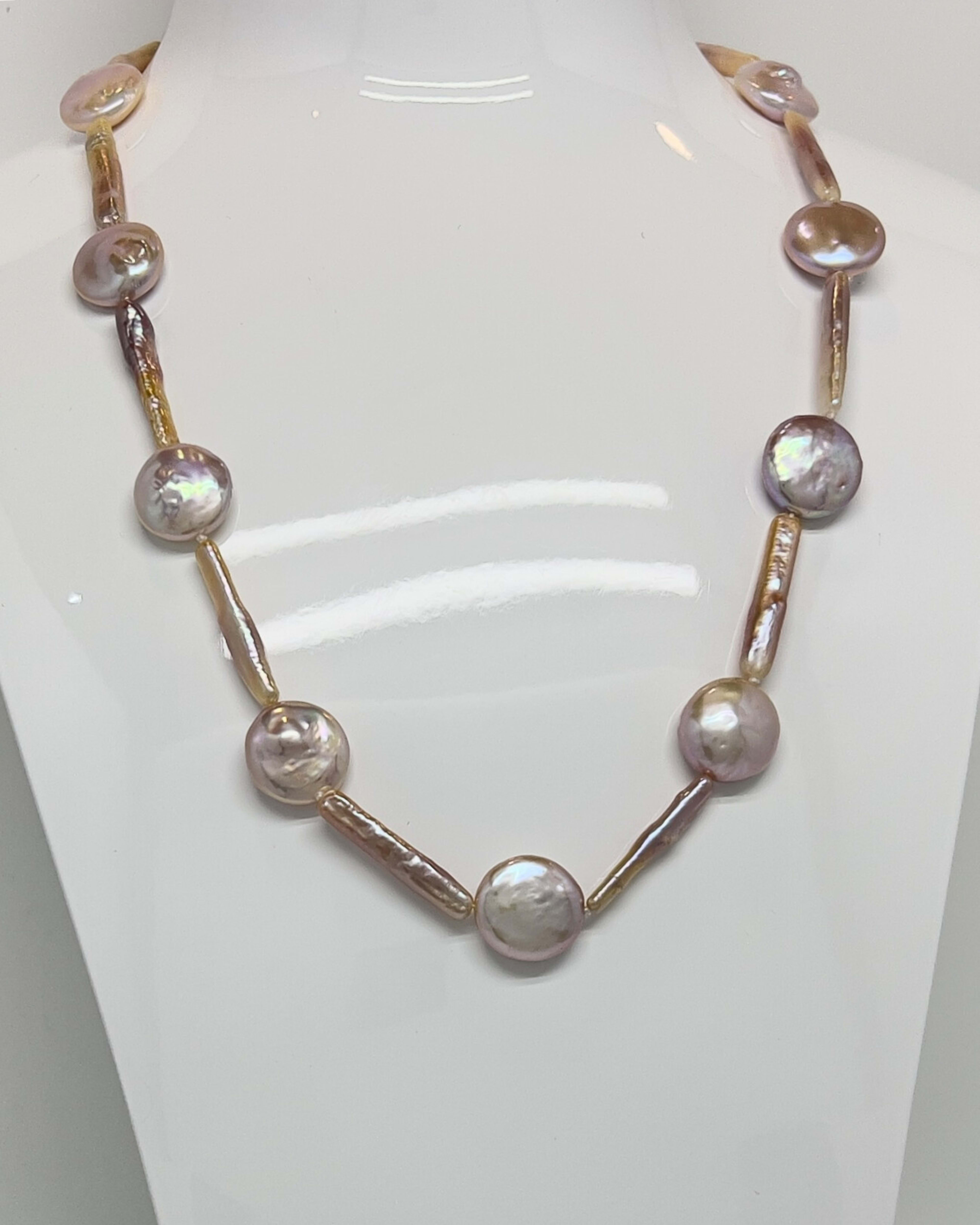 Classic button satellite chain necklace with purple-pink elongate pearls