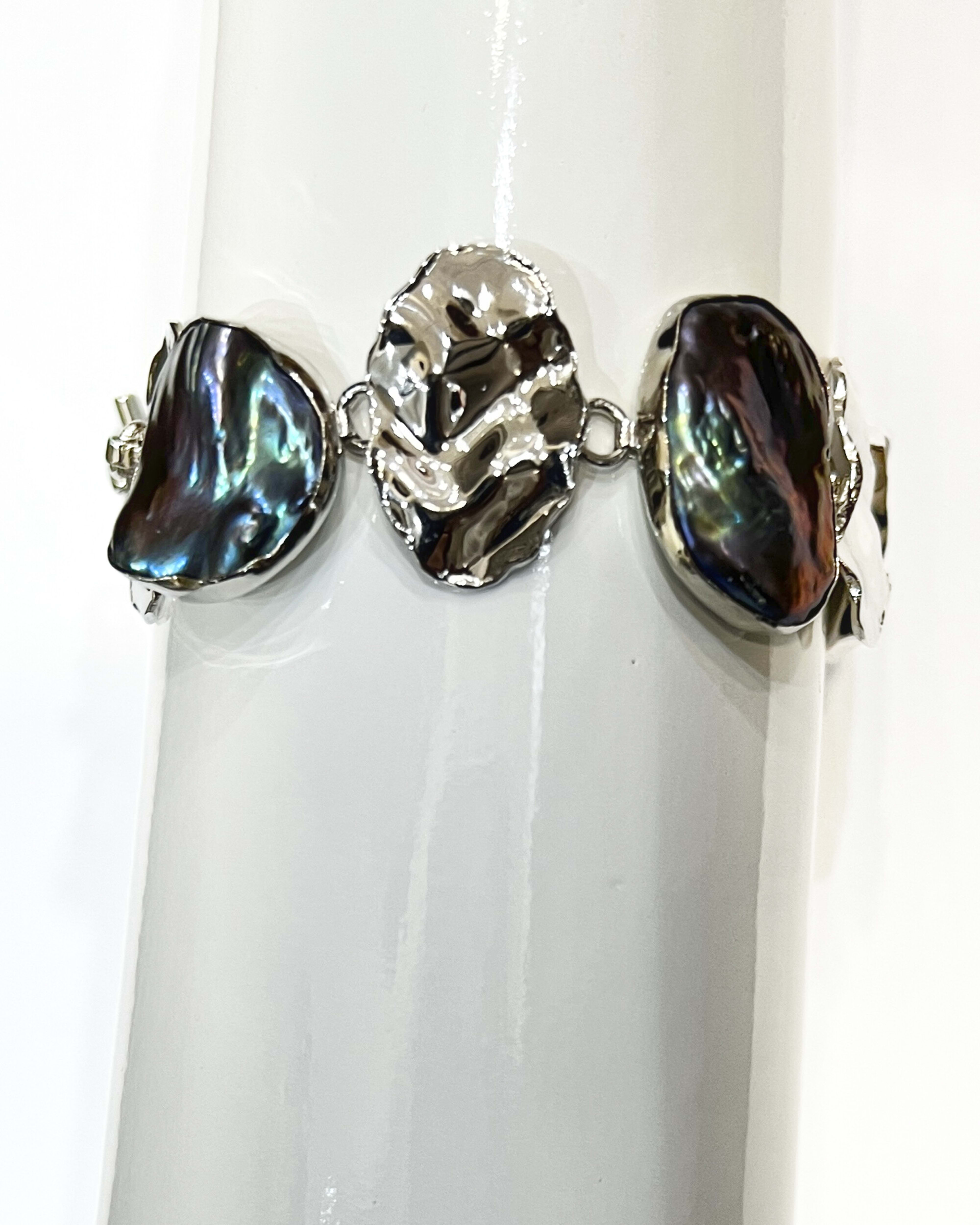 Signature dark keshi pearl statement chain bracelet with silver leaves