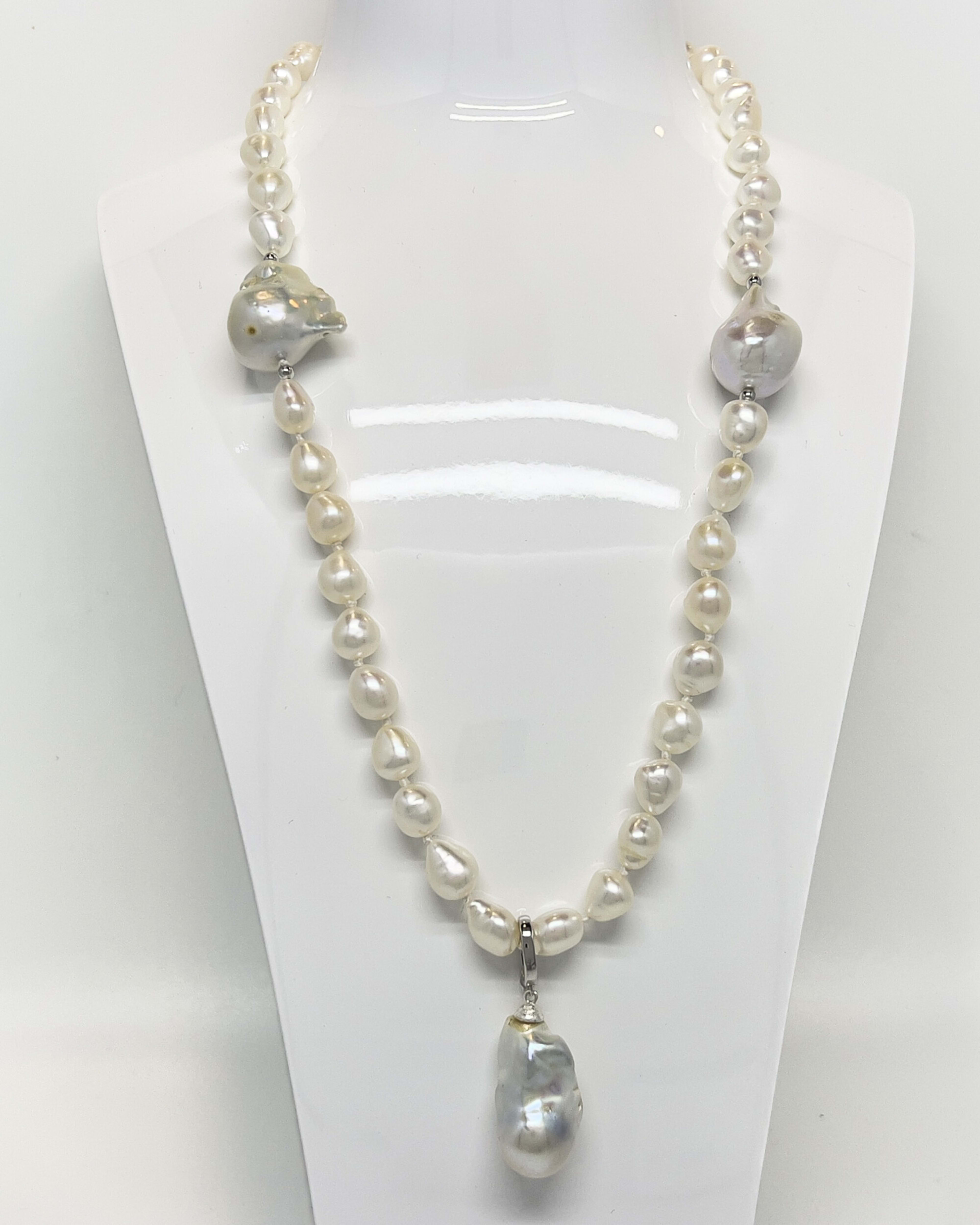 Signature large baroque pearl pendant necklace with rhodium-plated 925 sterling silver chain