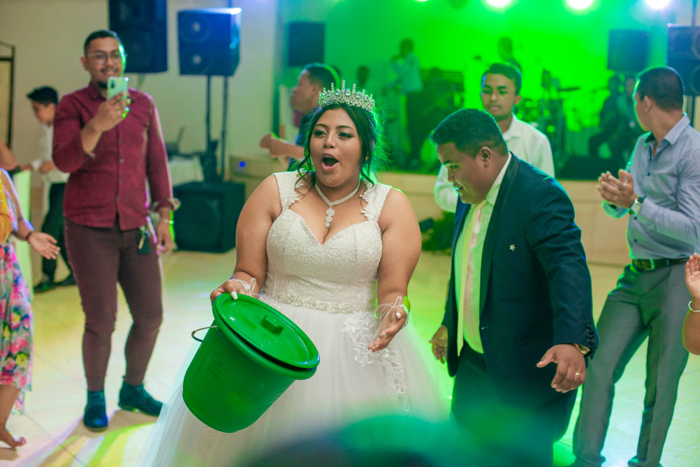 wedding  (907)