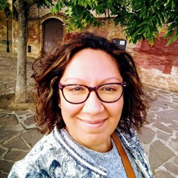 Dra. Paloma Valdivia