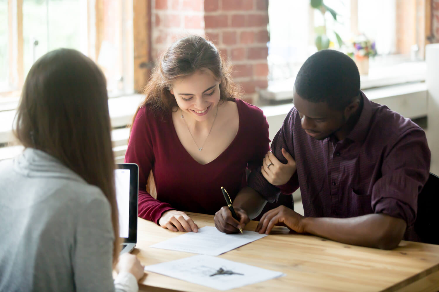 How to Engage with Residents Between Approval and Move-In