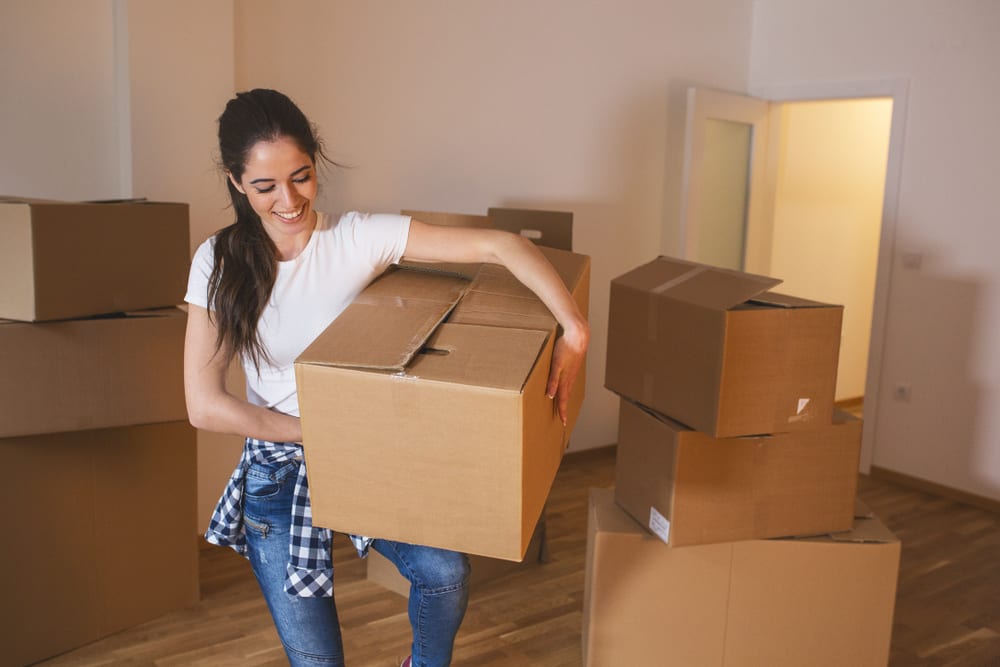 10 Easy Places You Can Get (Free!) Cardboard Boxes for Moving