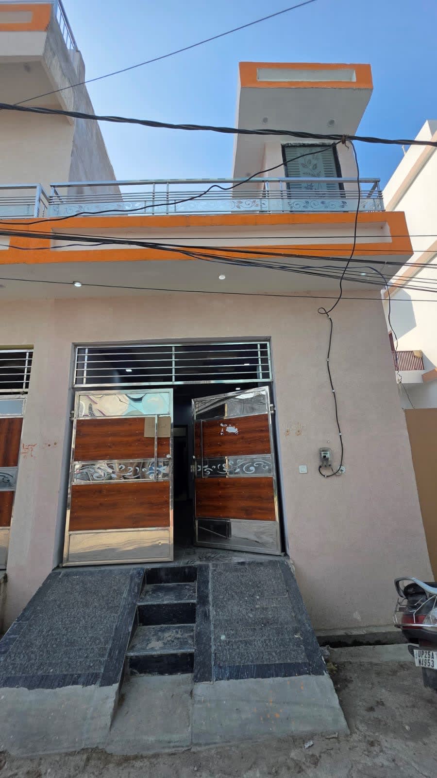 Spacious 2BHK House for Rent in Karamchari Nagar,Bareilly 100 Gaj | Affordable Living