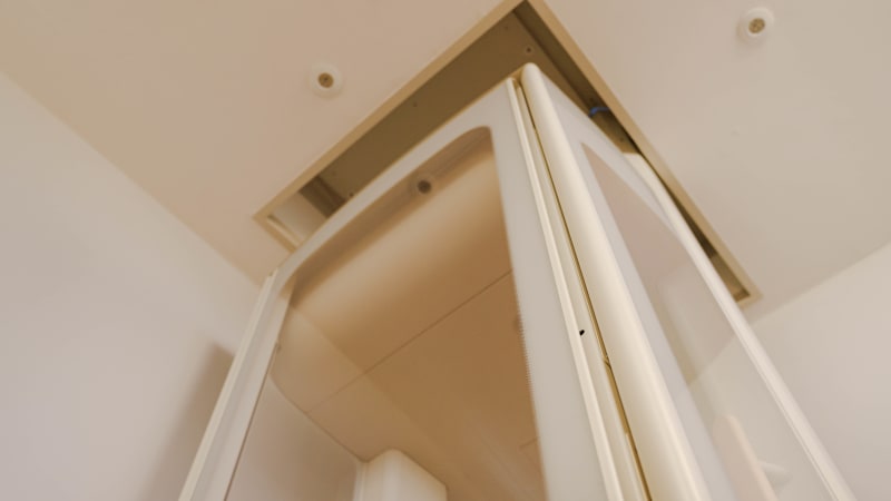 Uplifts homelift aperture 