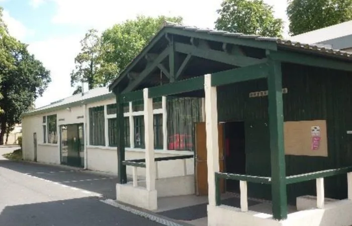 Salle du Castel Park - Photo 2