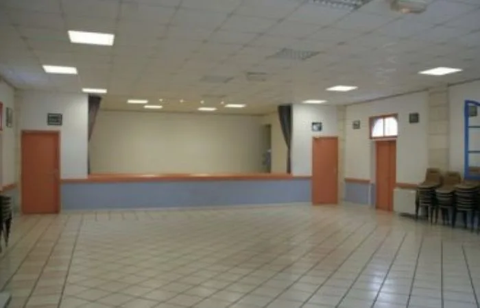 Salle des fêtes - Port d'Envaux - Photo 2