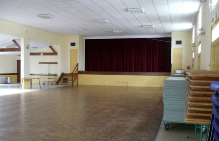 Salle des fêtes de Beurlay - Photo 2