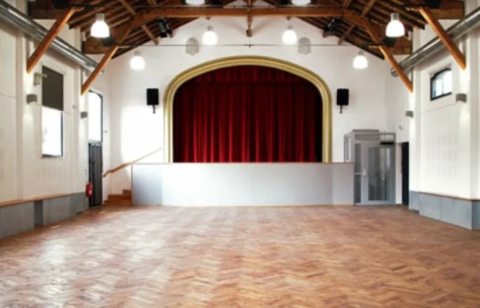 Salle des fêtes de Castets - Photo 2