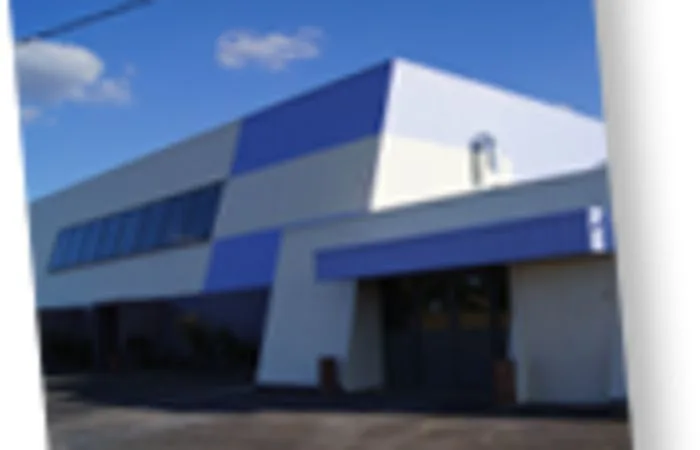 Salle polyvalente à Virsac - Photo 2