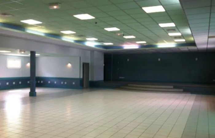 Salle des fêtes - Saint-Simon-de-Pellouaille - Photo 2