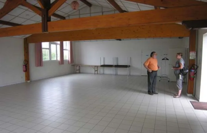 Salle des fêtes Graves-Saint-Amant - Photo 2