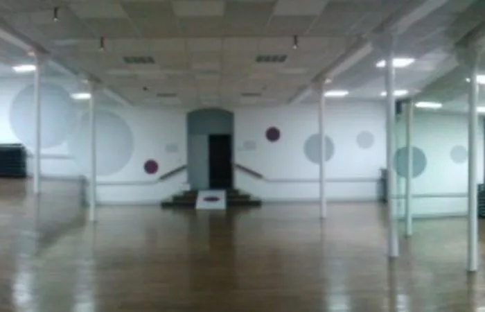 Grande salle - Aigre (16) - Photo 2