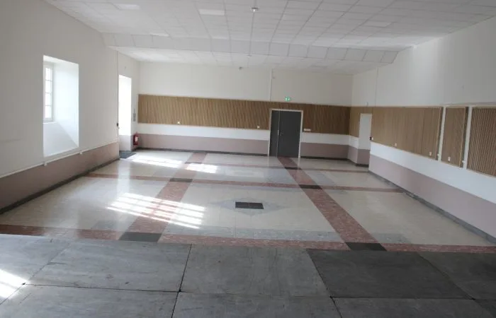 Grande  salle - Photo 2