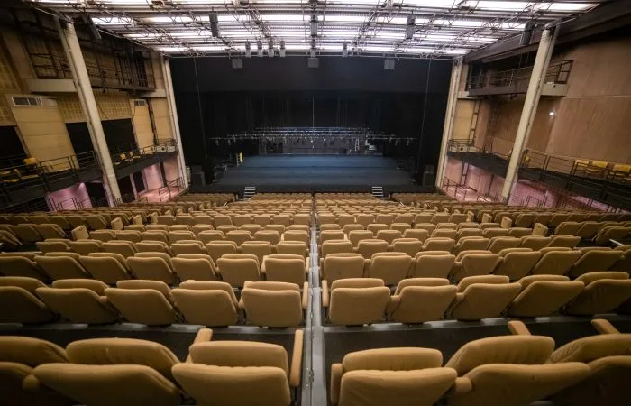 Grande salle - Photo 2