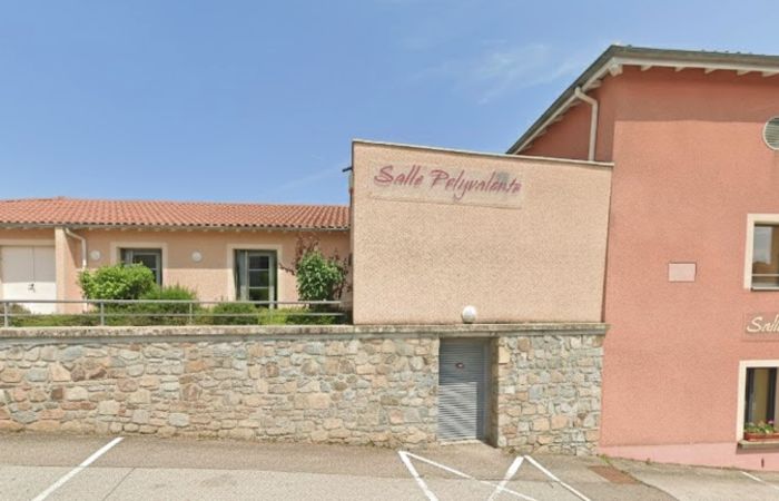 Location de salle à  69610 Meys