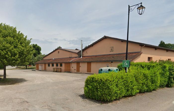 Salle des fêtes d'Oyeu