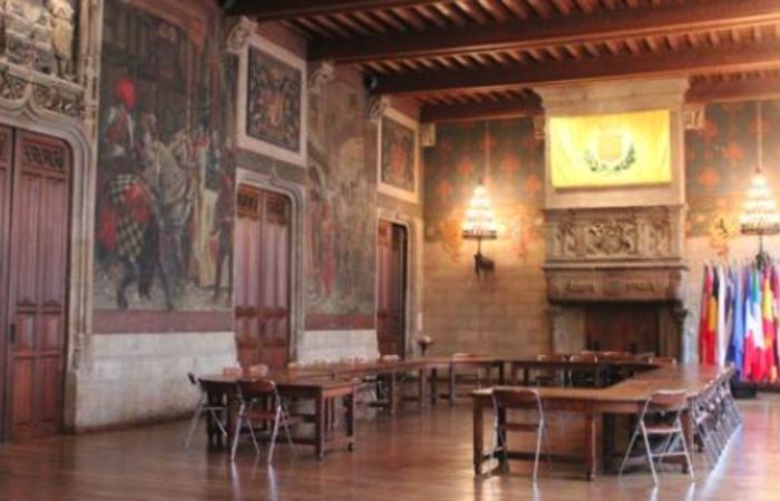 Salle Gothique de l'Hôtel de Ville de Douai