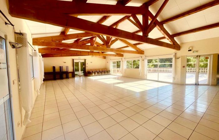 Location de salle a  34800 Cabrières