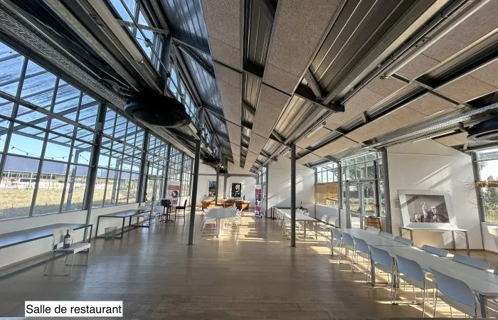 La Salle Des Lacs - Photo 3