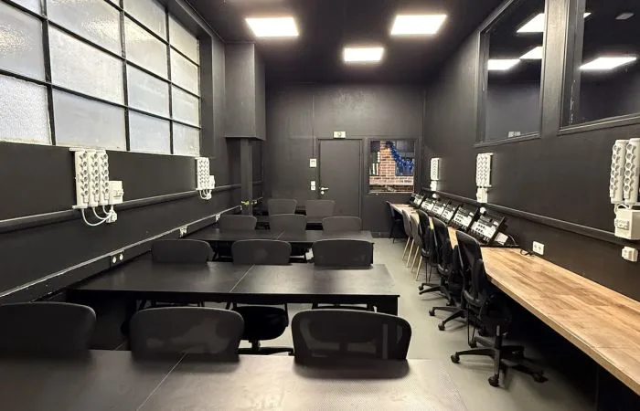Salle de classe Tech 4 - Paris 20e - idéale pour groupes de 20 - Photo 2