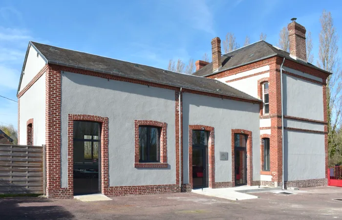 Salle Christian Niay à Sainte-Marie-aux-Anglais - Photo 2