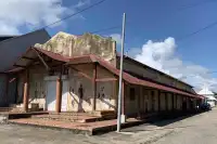 Salle polyvalente Elie Castor de Mana