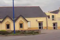 Salle polyvalente à Plogoff