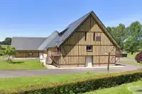 La salle Cauchoise de Grainville-la-Teinturière